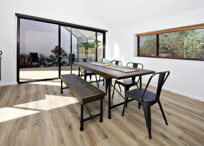 Margaret River Bungalow-3-Forest - Pet Friendly